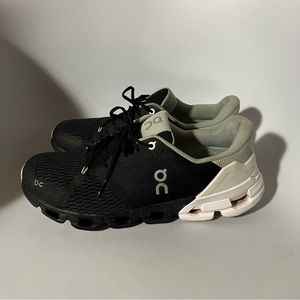 Cloudflyer road running shoes
